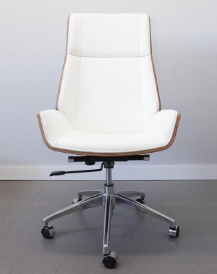 Кресло из натуральной кожи, каркас дерево арт. FX-BC06 - купить в Обнинске. Цена 34 820.52 руб.
